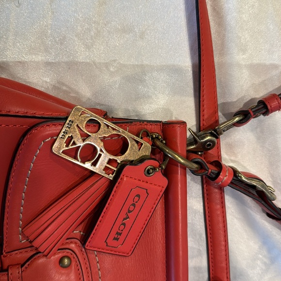 Vintage Coach Crossbody - Picture 13 of 14